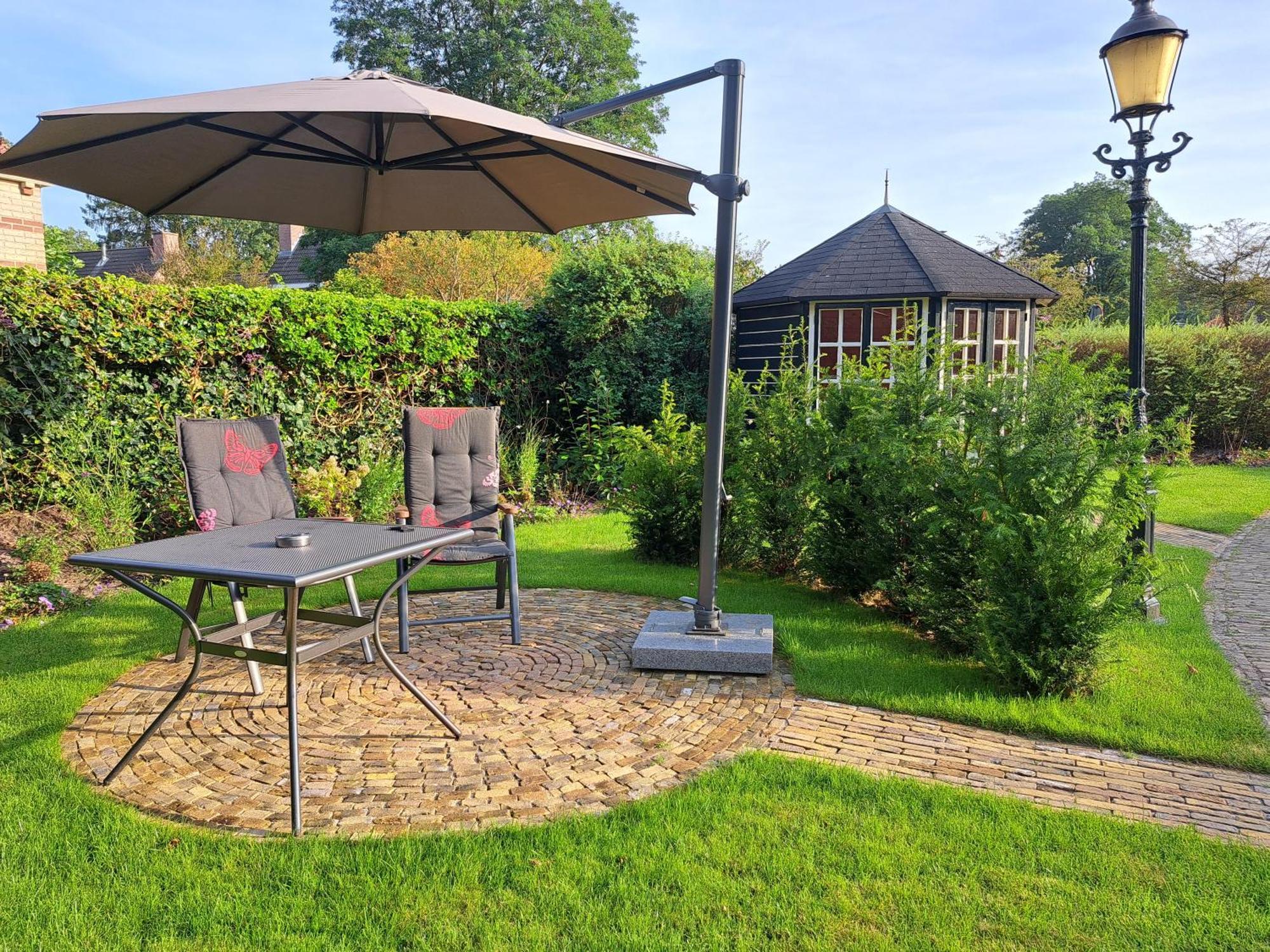 De Jonge Barones Bed & Breakfast Beetsterzwaag Bagian luar foto