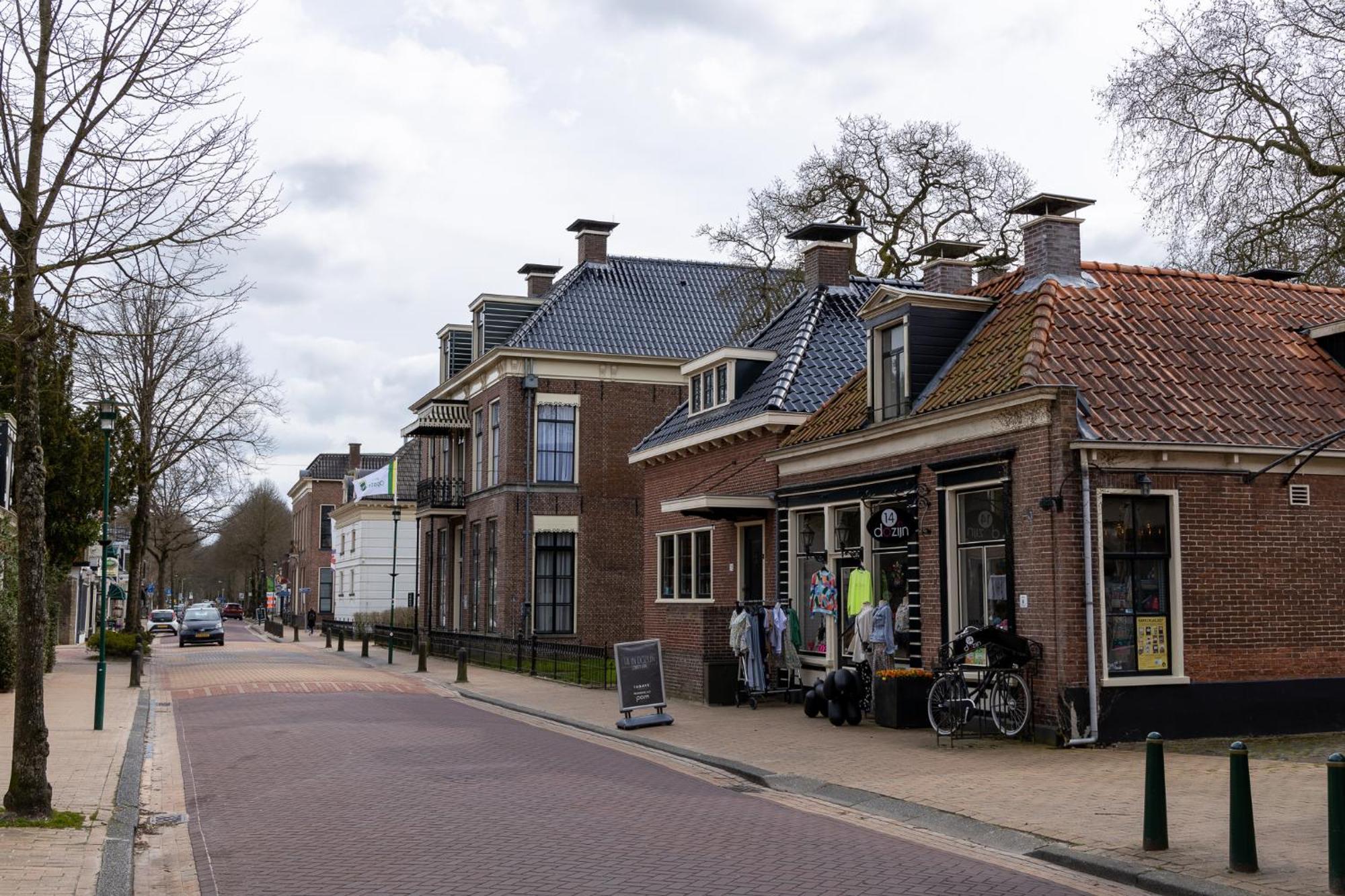 De Jonge Barones Bed & Breakfast Beetsterzwaag Bagian luar foto
